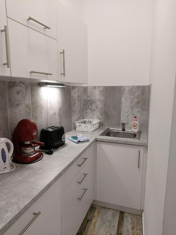 Pompar Belvarosi Apartman Szeged Bagian luar foto