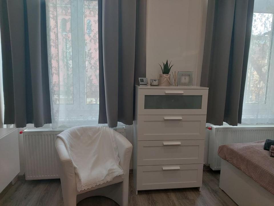 Pompar Belvarosi Apartman Szeged Bagian luar foto