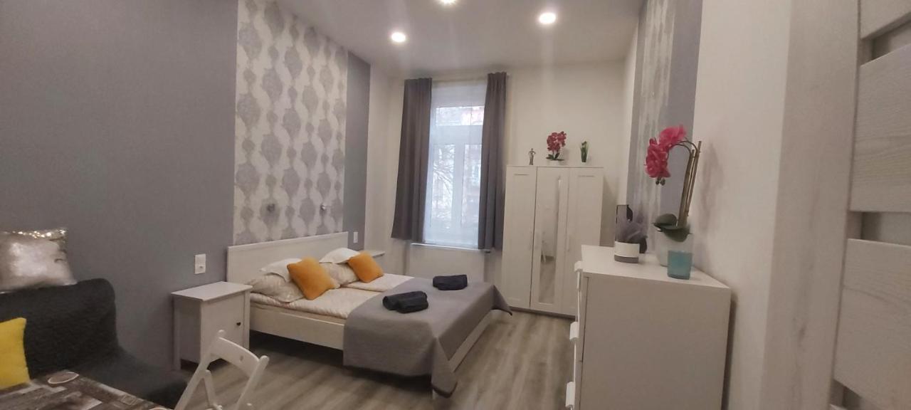 Pompar Belvarosi Apartman Szeged Bagian luar foto